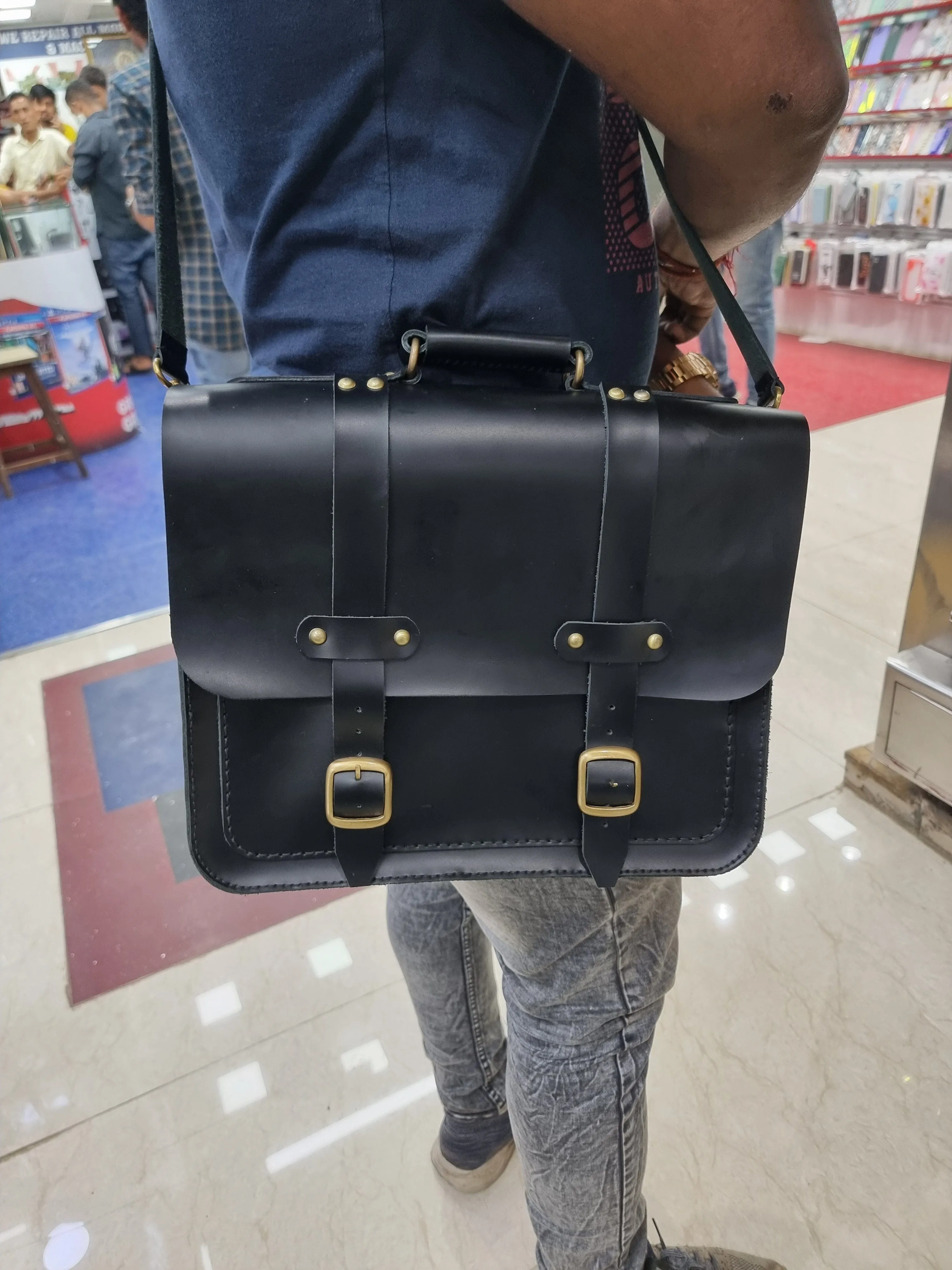 Handmade fullgrain leather briefcase