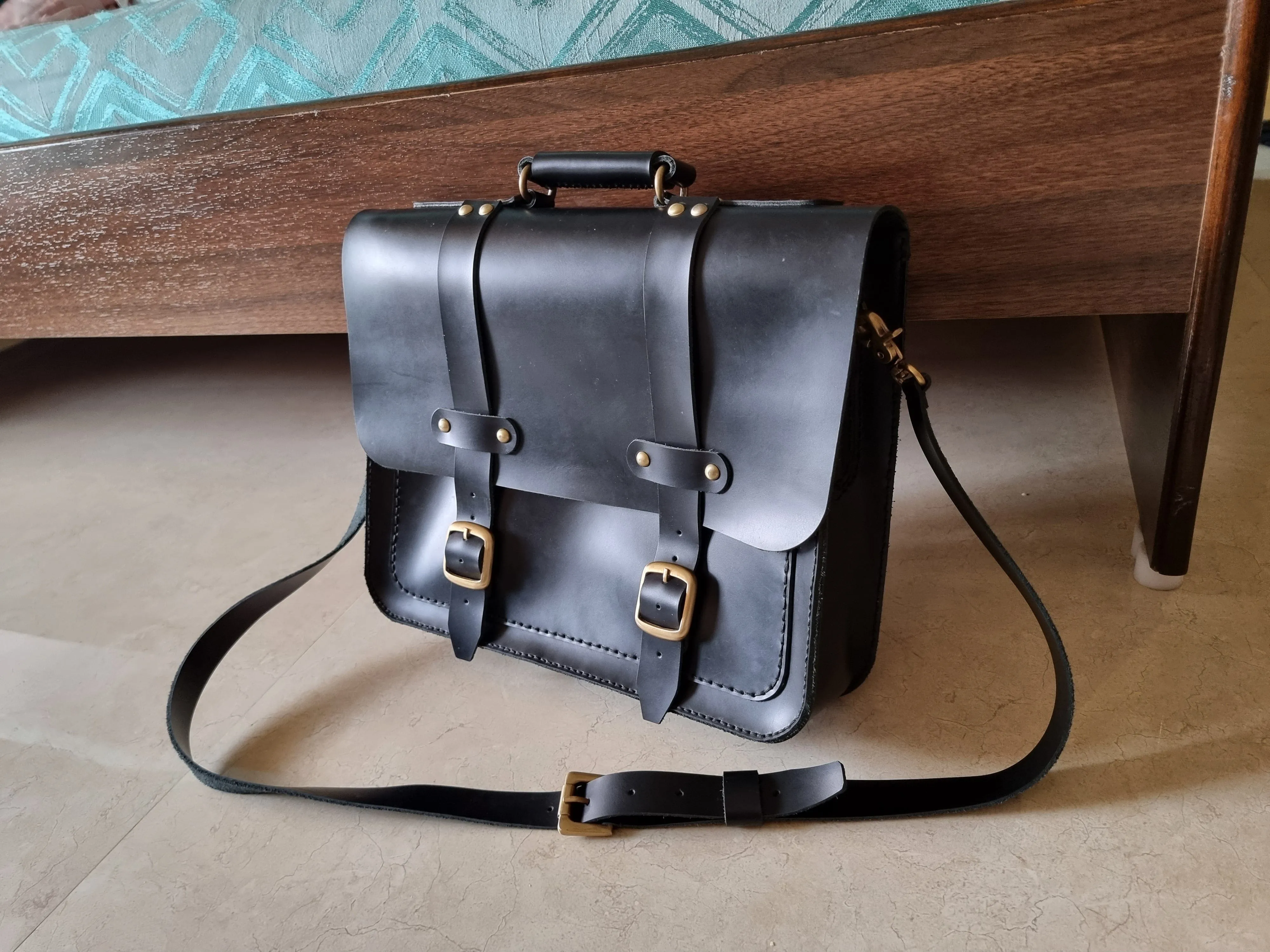 Handmade fullgrain leather briefcase