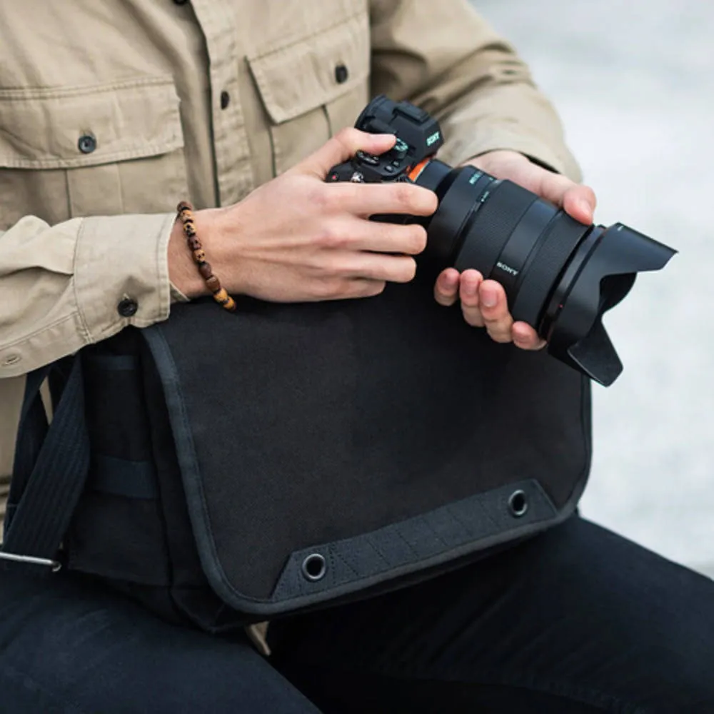 Think Tank | Retrospective 20 Black V2.0 Camera Shoulder Bag